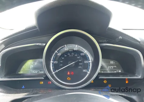 2019 Toyota Yaris Xle from USA, damaged, VIN 3MYDLBYV8KY513608